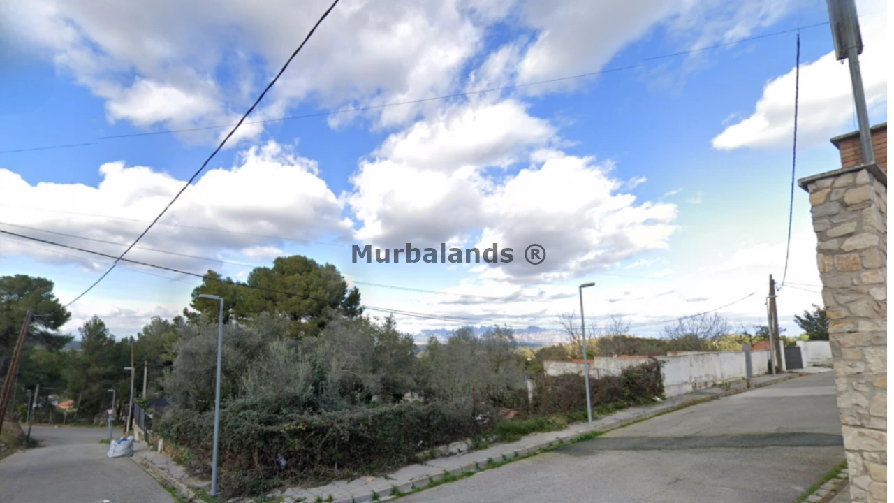 Foto de un terreno o una obra parada para mostrar en el detalle del inmueble