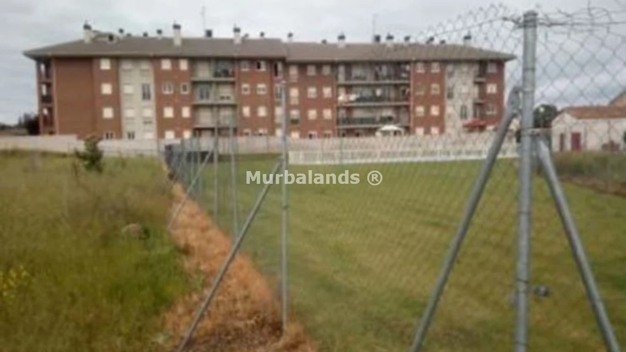Foto de un terreno o una obra parada para mostrar en el detalle del inmueble