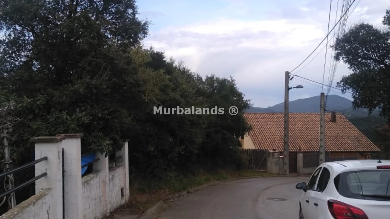 Foto de un terreno o una obra parada para mostrar en el detalle del inmueble