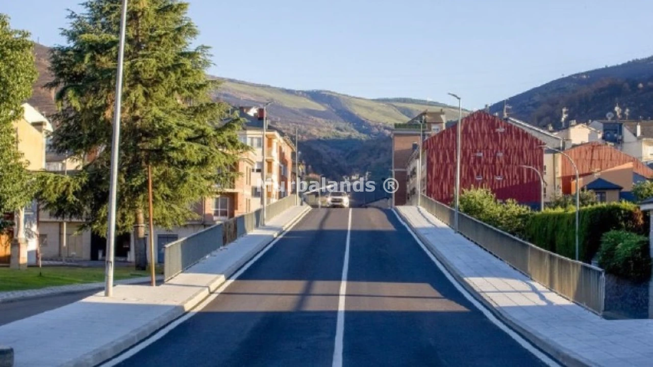 Foto de un terreno o una obra parada para mostrar en el detalle del inmueble
