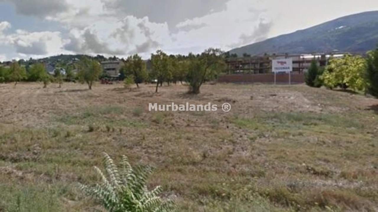 Foto de un terreno o una obra parada para mostrar en el detalle del inmueble