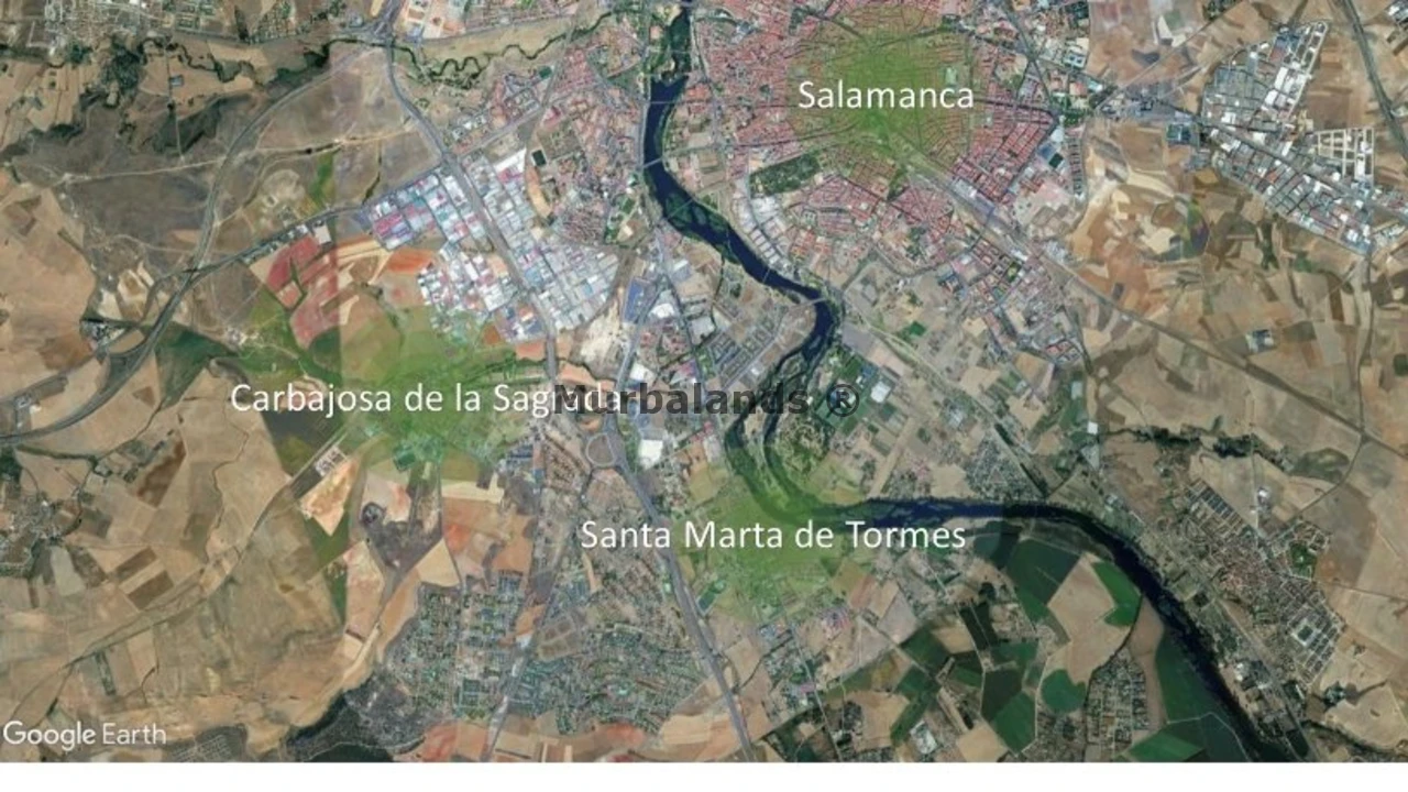 Foto de un terreno o una obra parada para mostrar en el detalle del inmueble