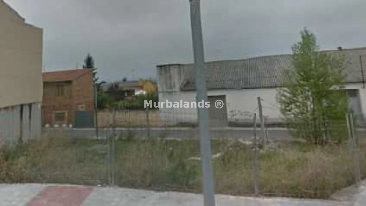 Foto de un terreno o una obra parada para mostrar en el detalle del inmueble