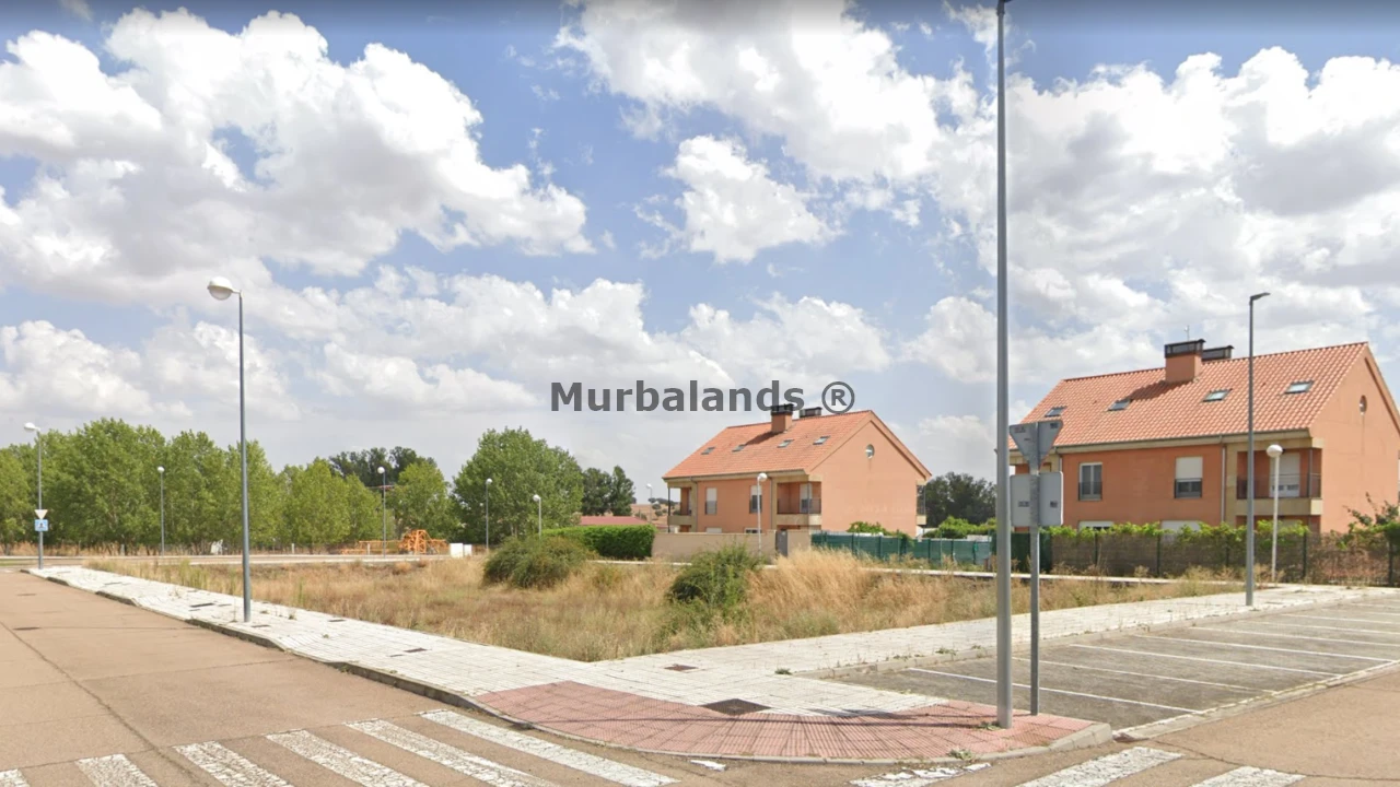 Foto de un terreno o una obra parada para mostrar en el detalle del inmueble