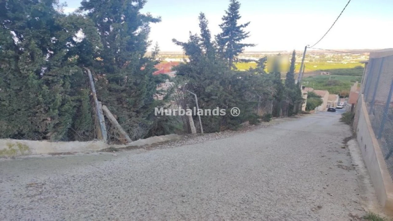 Foto de un terreno o una obra parada para mostrar en el detalle del inmueble