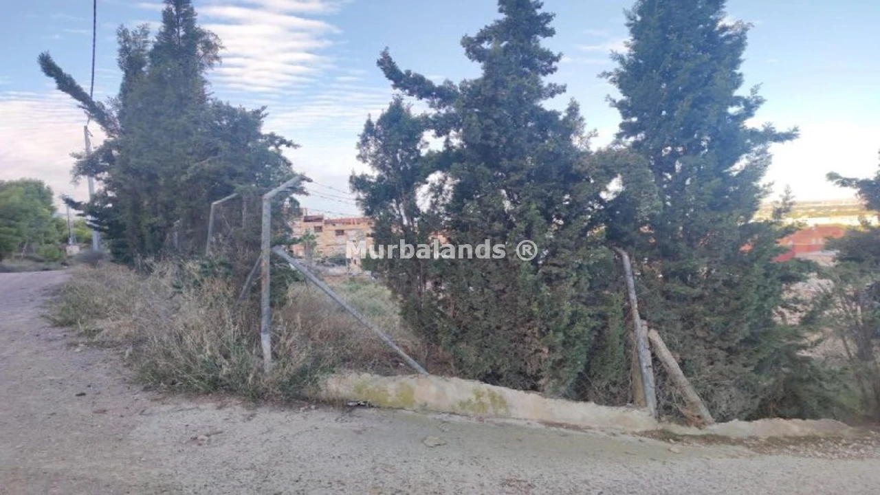 Foto de un terreno o una obra parada para mostrar en el detalle del inmueble
