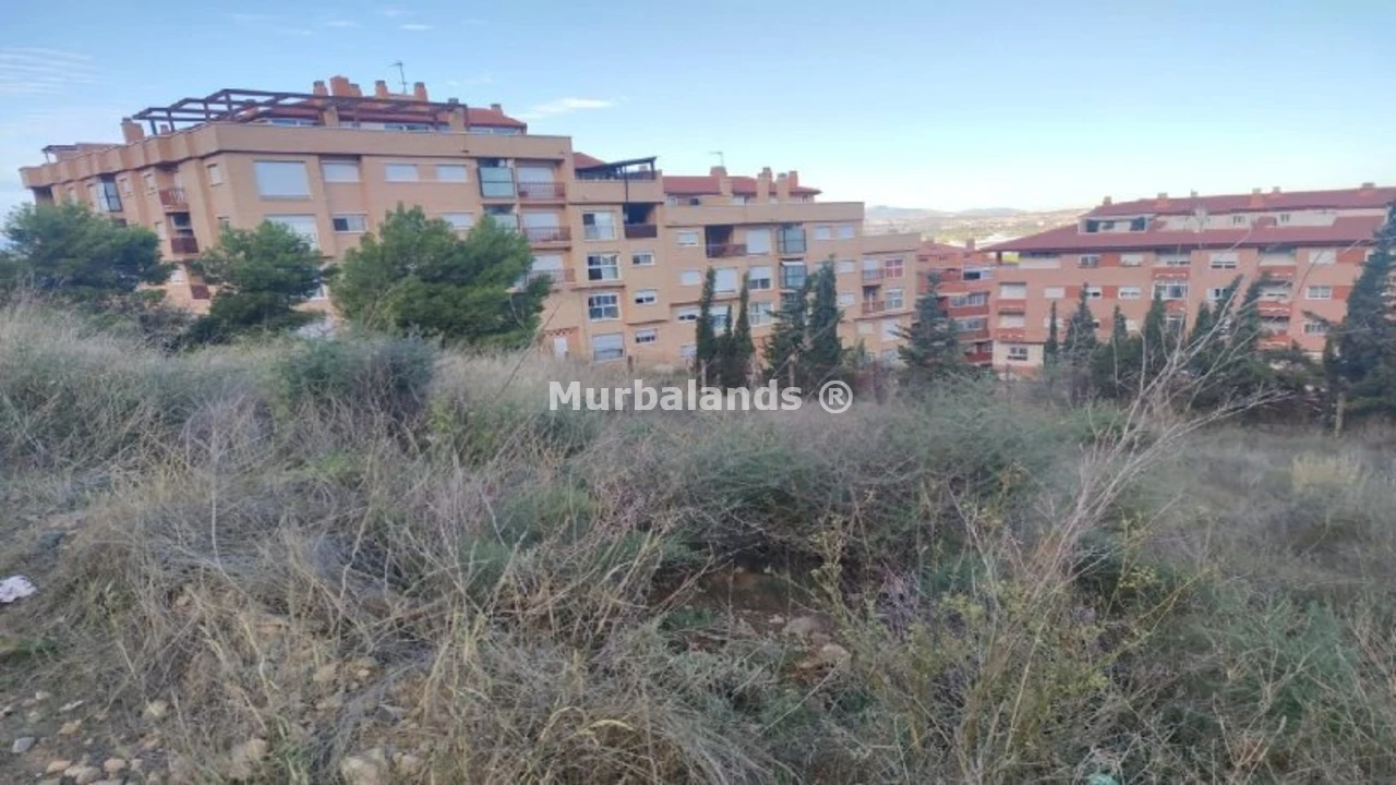 Foto de un terreno o una obra parada para mostrar en el detalle del inmueble