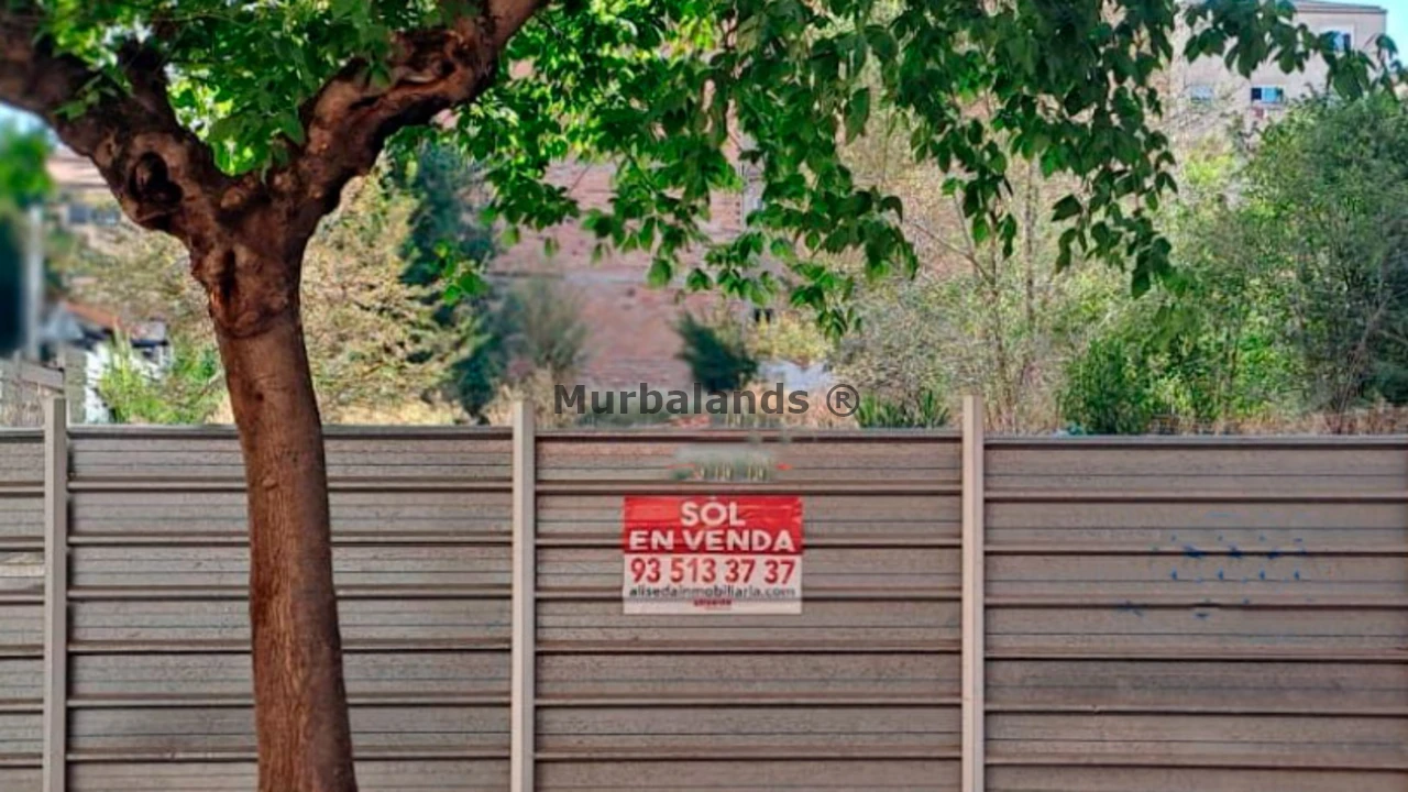 Foto de un terreno o una obra parada para mostrar en el detalle del inmueble