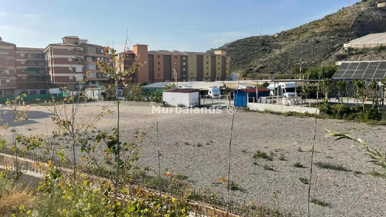 Foto de un terreno o una obra parada para mostrar en el detalle del inmueble