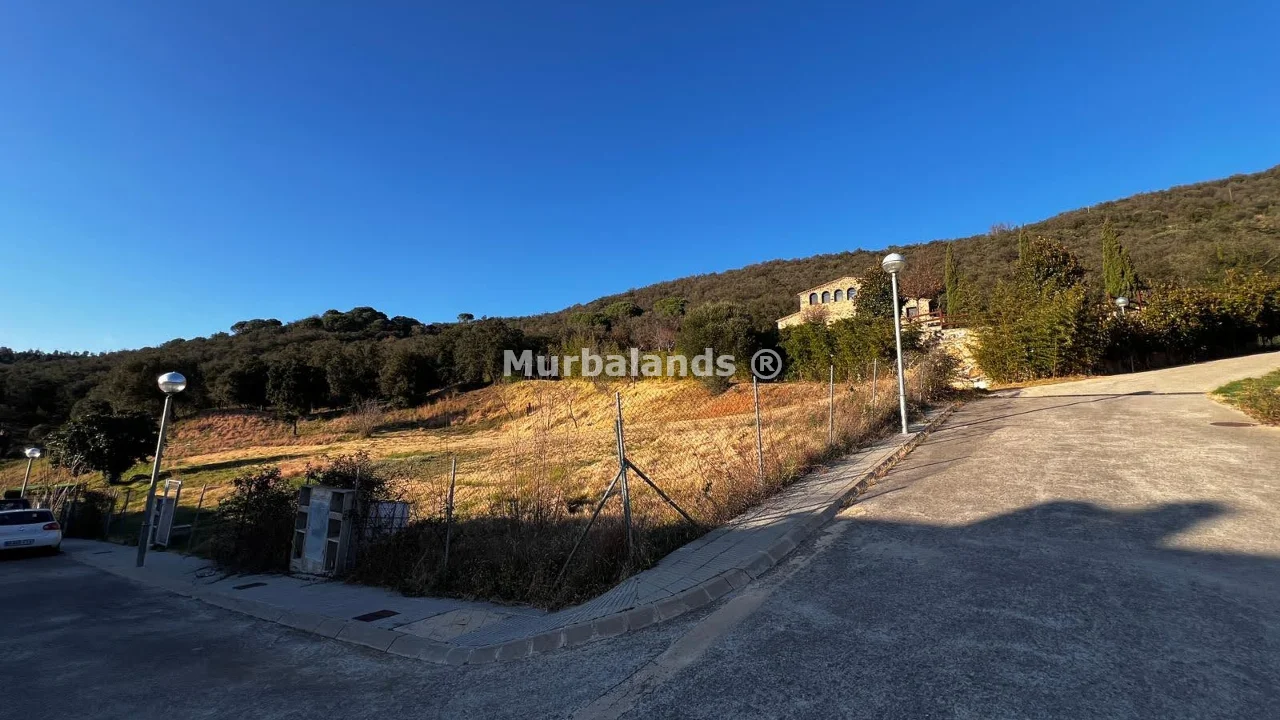 Foto de un terreno o una obra parada para mostrar en el detalle del inmueble