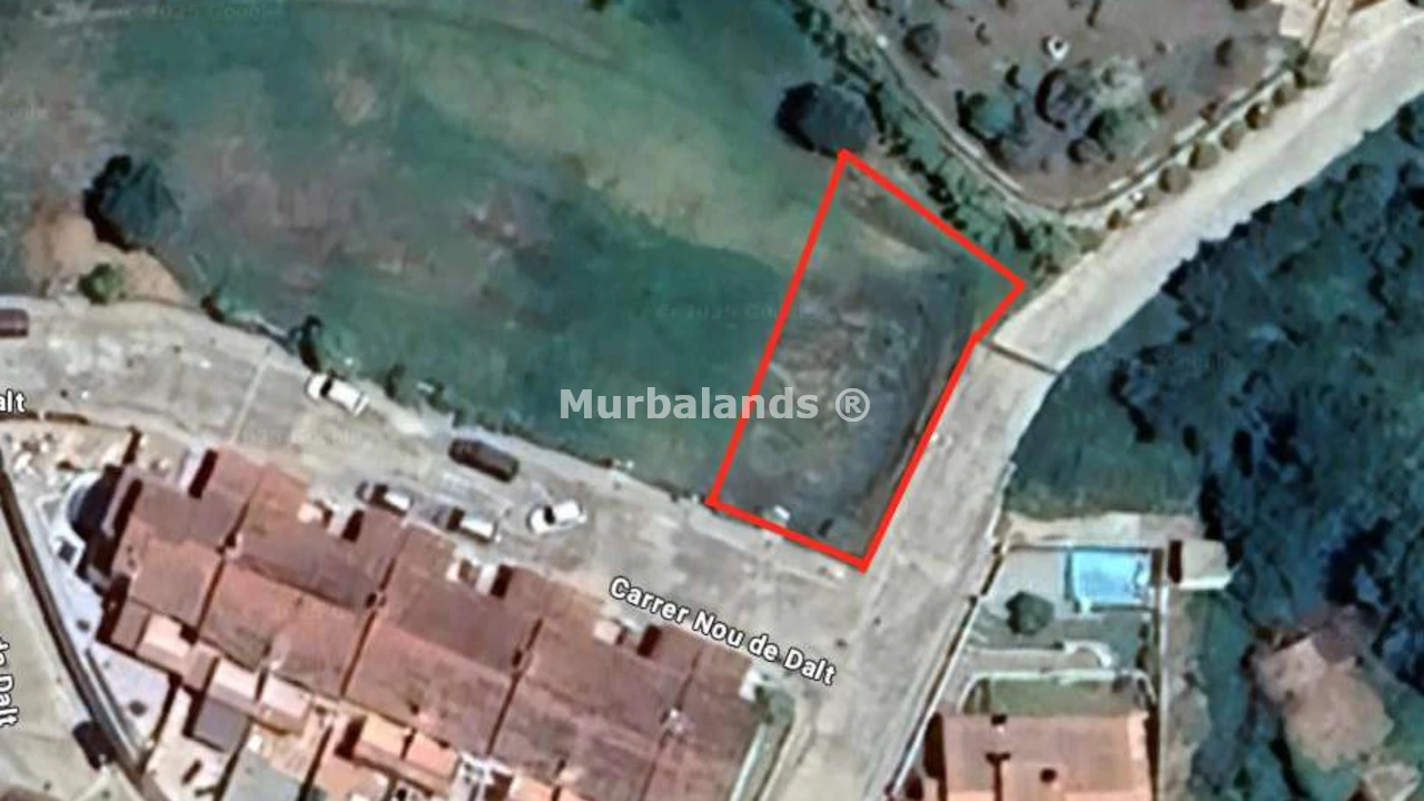Foto de un terreno o una obra parada para mostrar en el detalle del inmueble