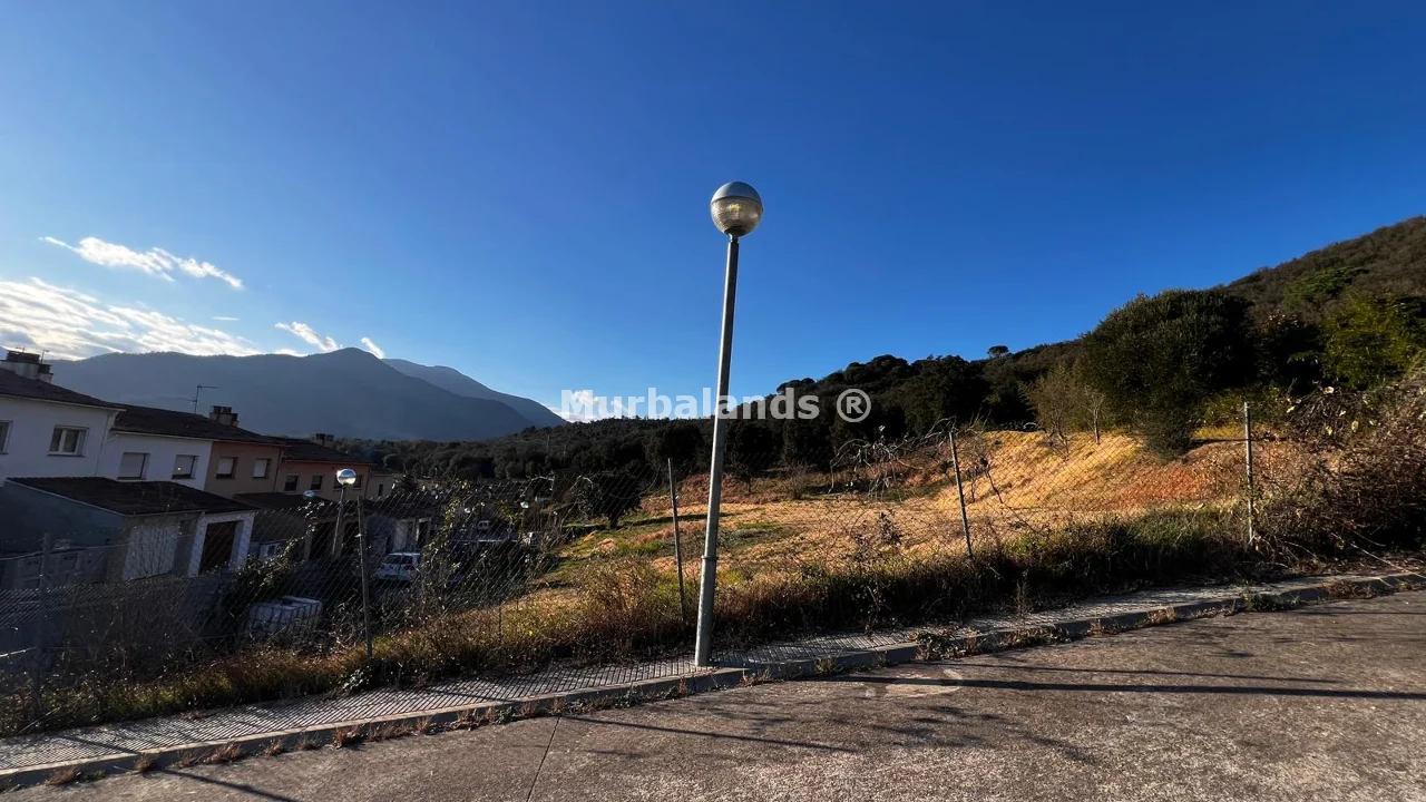 Foto de un terreno o una obra parada para mostrar en el detalle del inmueble