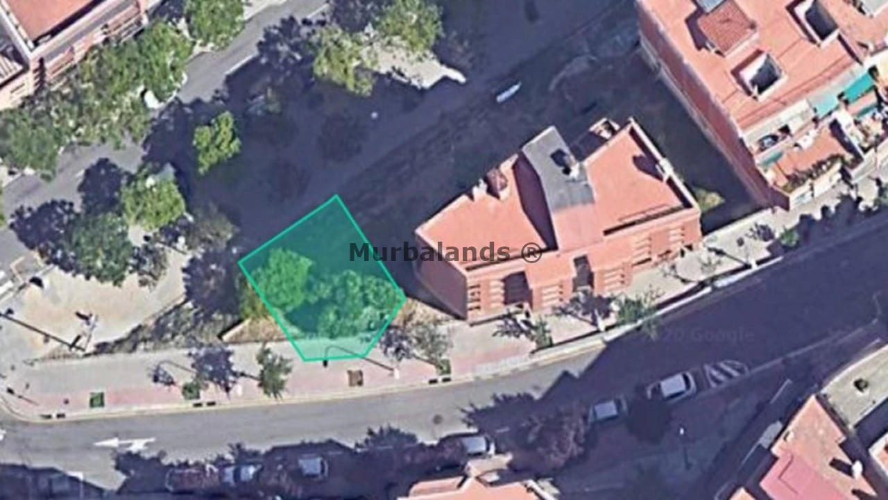 Foto de un terreno o una obra parada para mostrar en el detalle del inmueble