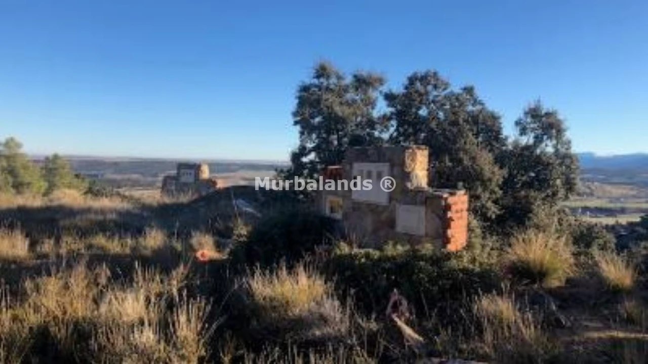 Foto de un terreno o una obra parada para mostrar en el detalle del inmueble
