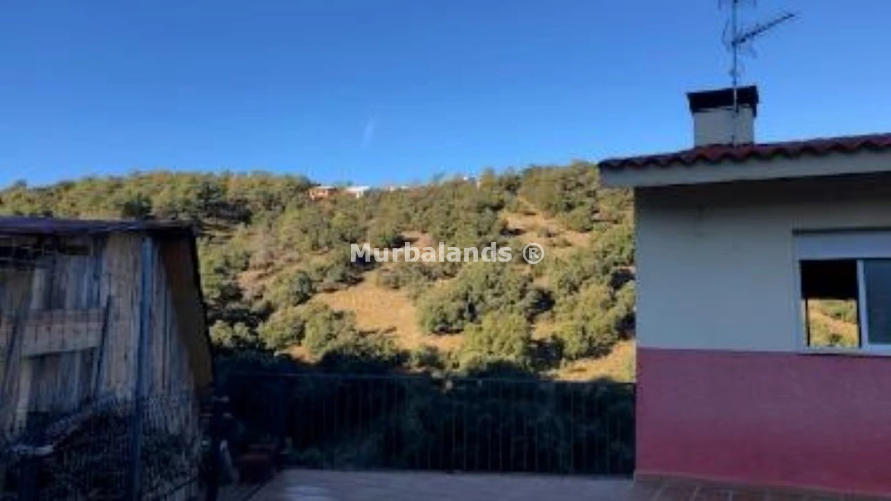 Foto de un terreno o una obra parada para mostrar en el detalle del inmueble