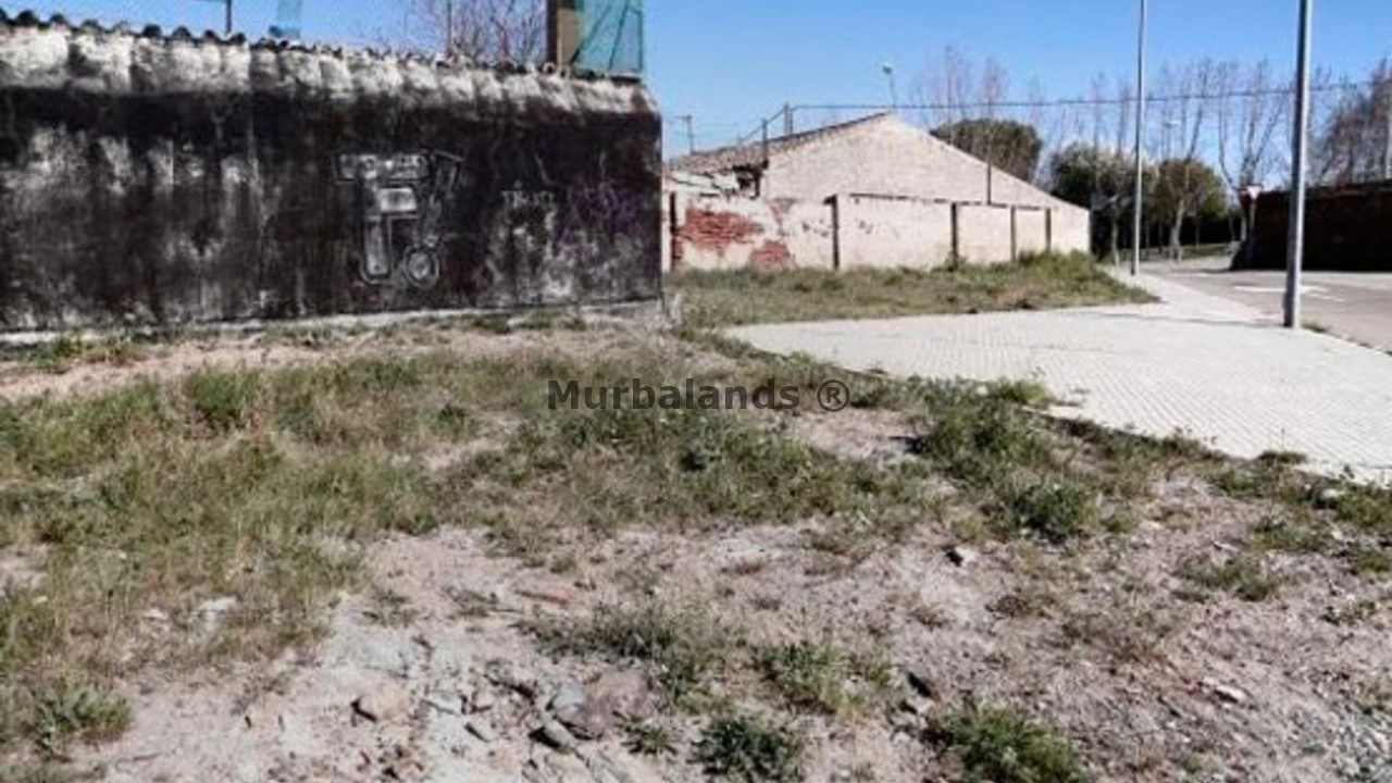 Foto de un terreno o una obra parada para mostrar en el detalle del inmueble