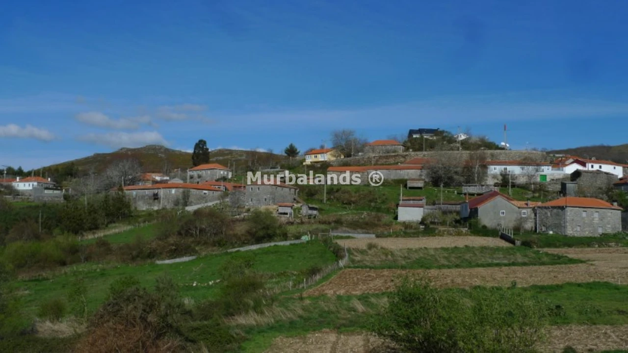 Foto de un terreno o una obra parada para mostrar en el detalle del inmueble