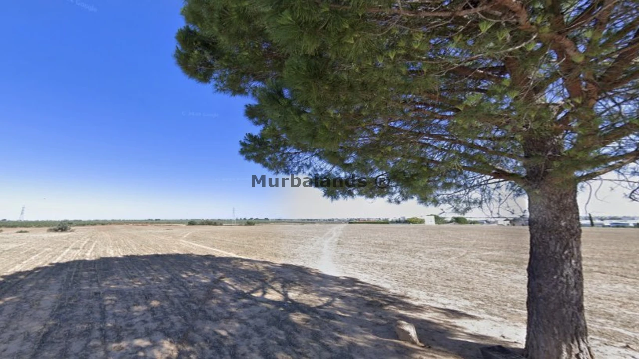 Foto de un terreno o una obra parada para mostrar en el detalle del inmueble