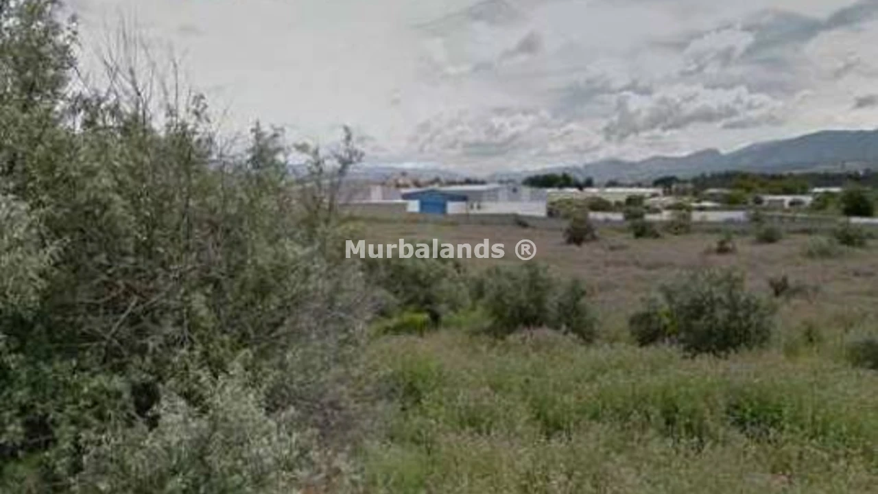 Foto de un terreno o una obra parada para mostrar en el detalle del inmueble