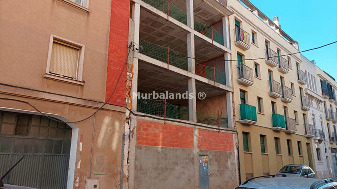 Foto de un terreno o una obra parada para mostrar en el detalle del inmueble