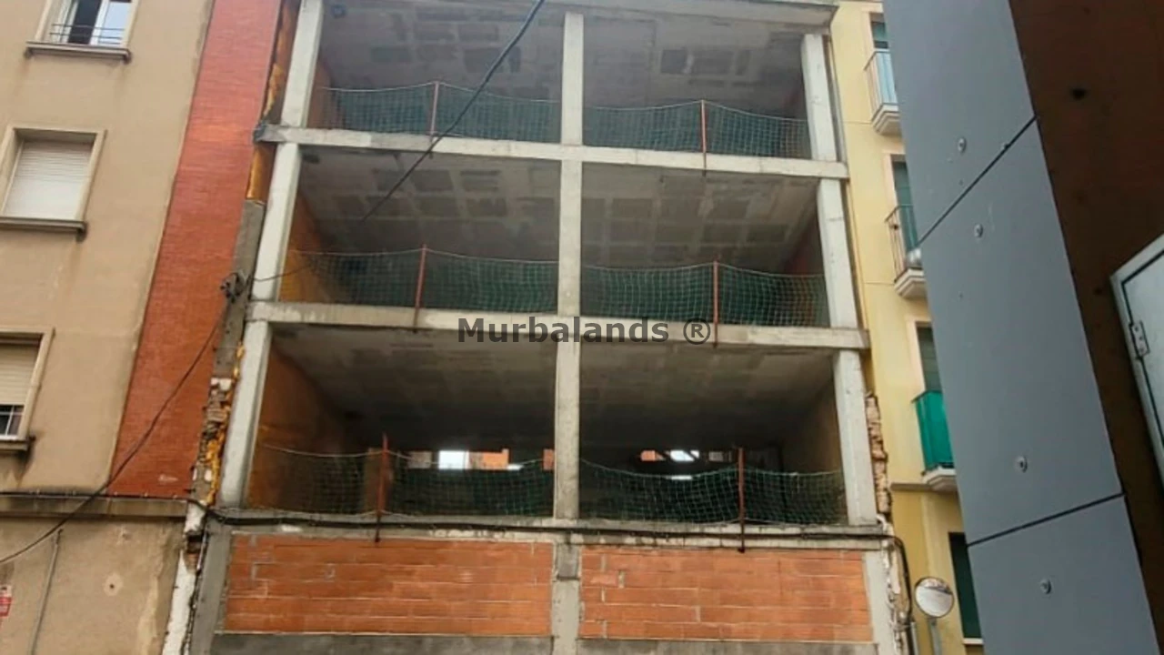 Foto de un terreno o una obra parada para mostrar en el detalle del inmueble