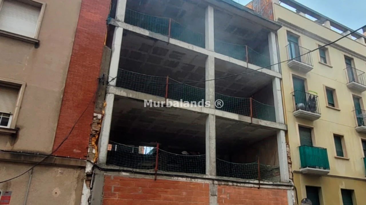 Foto de un terreno o una obra parada para mostrar en el detalle del inmueble