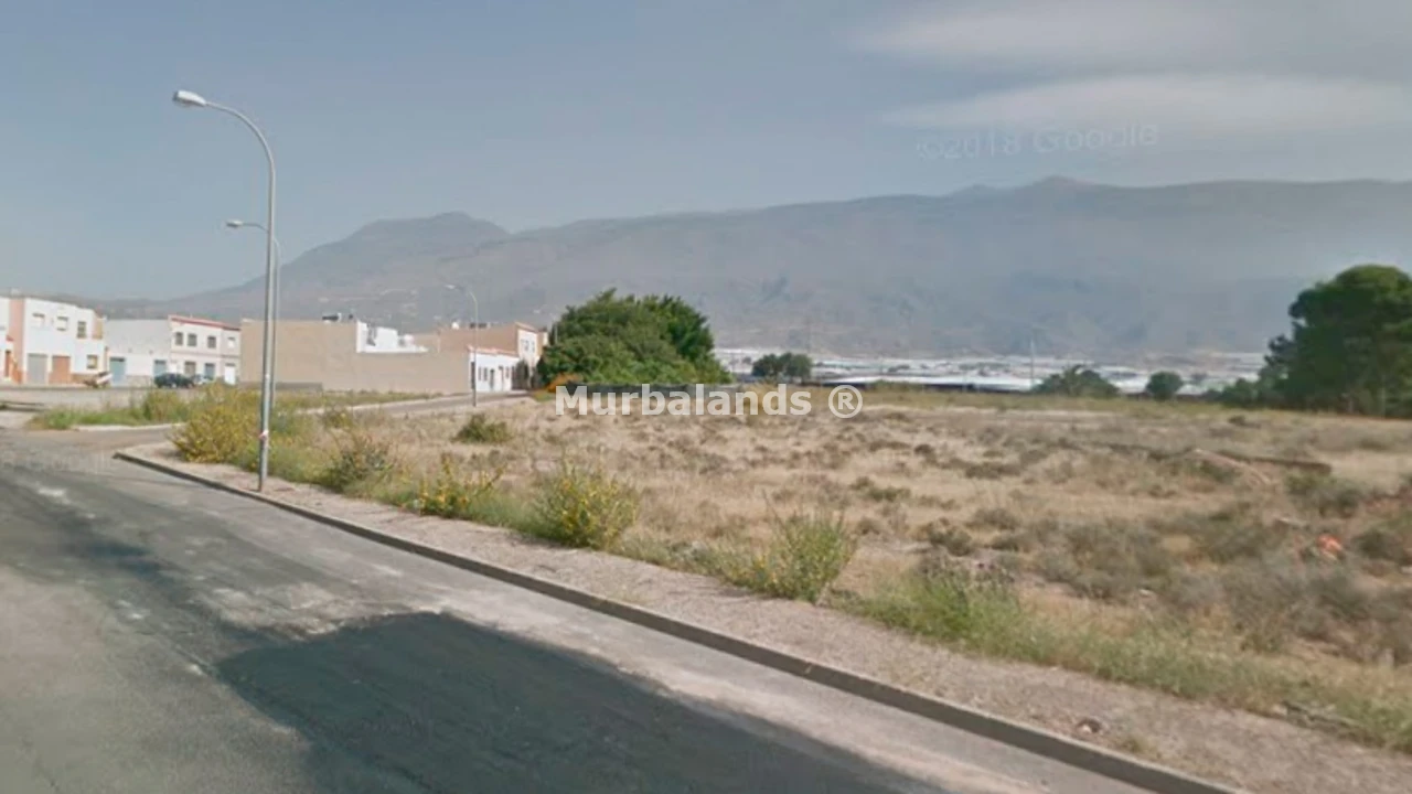 Foto de un terreno o una obra parada para mostrar en el detalle del inmueble