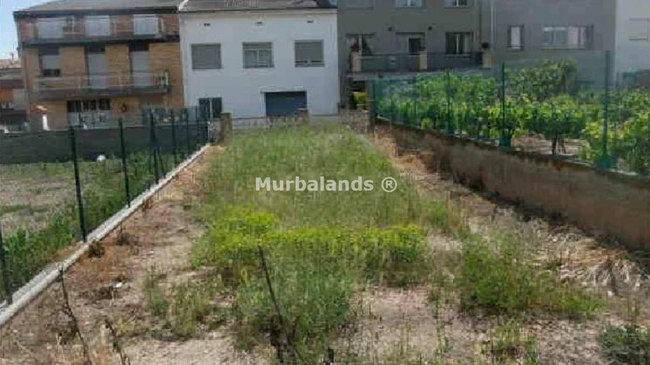 Terreno destacado