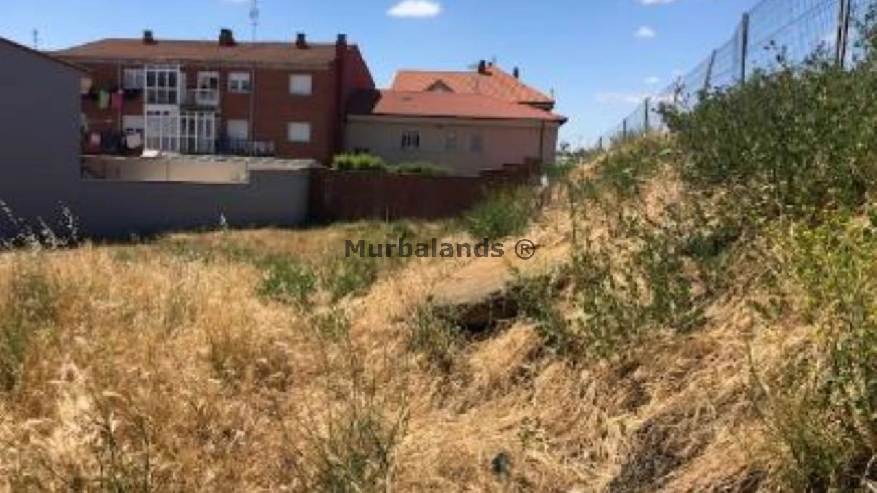 Foto de un terreno o una obra parada para mostrar en el detalle del inmueble