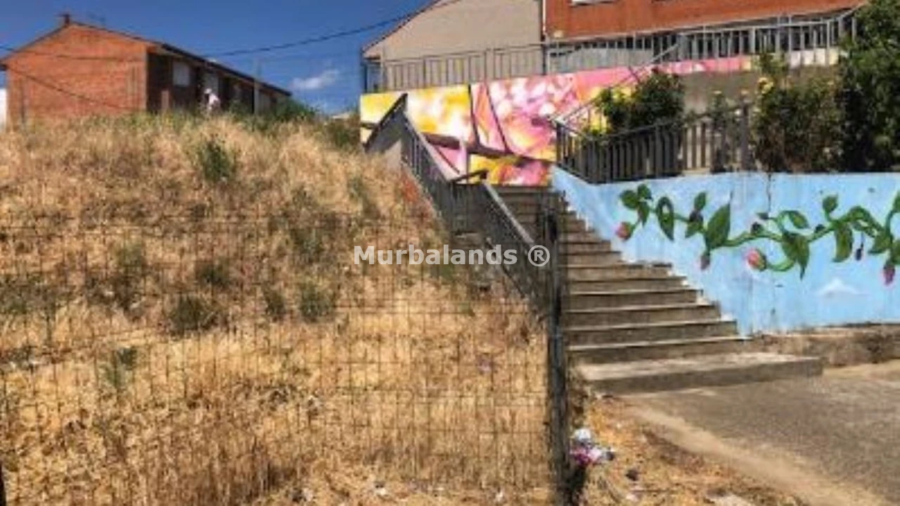 Foto de un terreno o una obra parada para mostrar en el detalle del inmueble