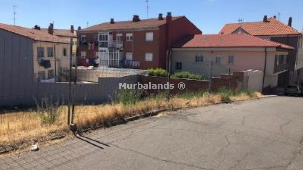 Foto de un terreno o una obra parada para mostrar en el detalle del inmueble