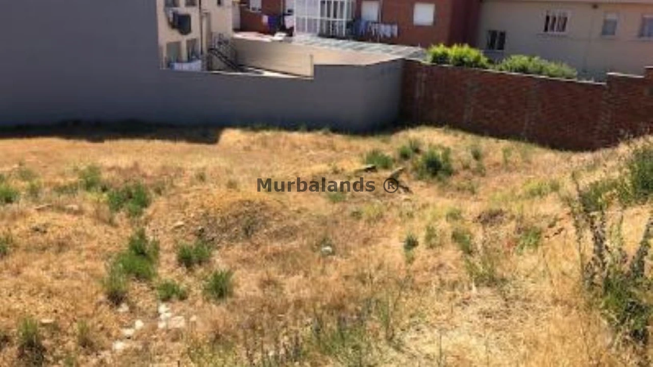 Foto de un terreno o una obra parada para mostrar en el detalle del inmueble