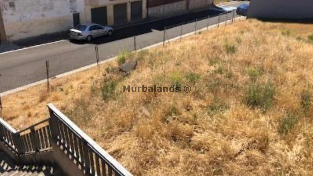 Foto de un terreno o una obra parada para mostrar en el detalle del inmueble