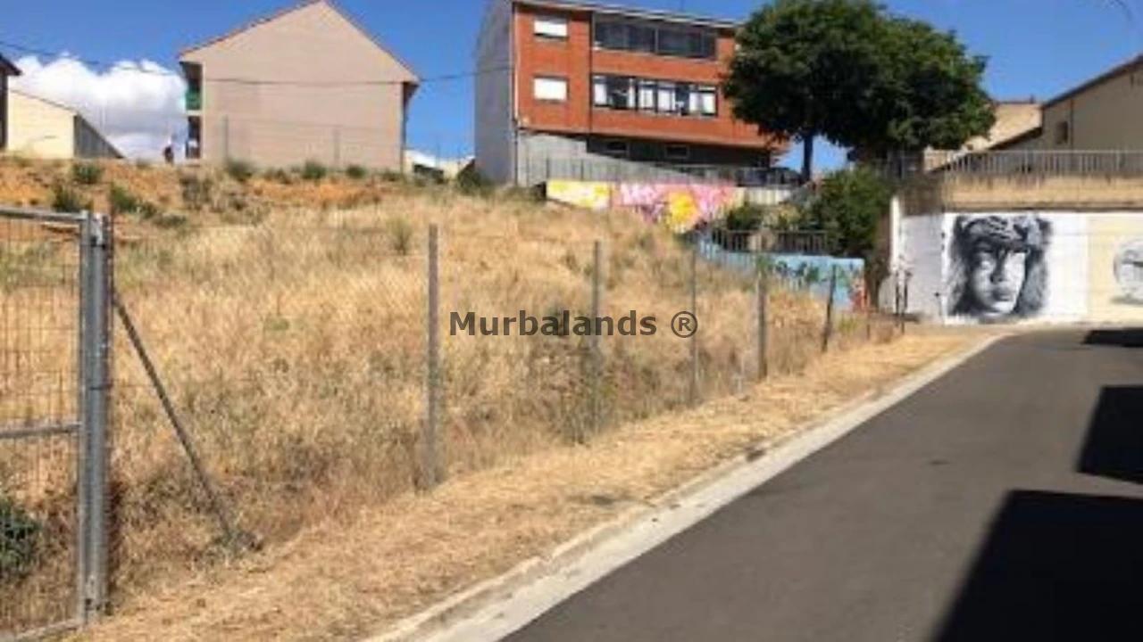 Foto de un terreno o una obra parada para mostrar en el detalle del inmueble