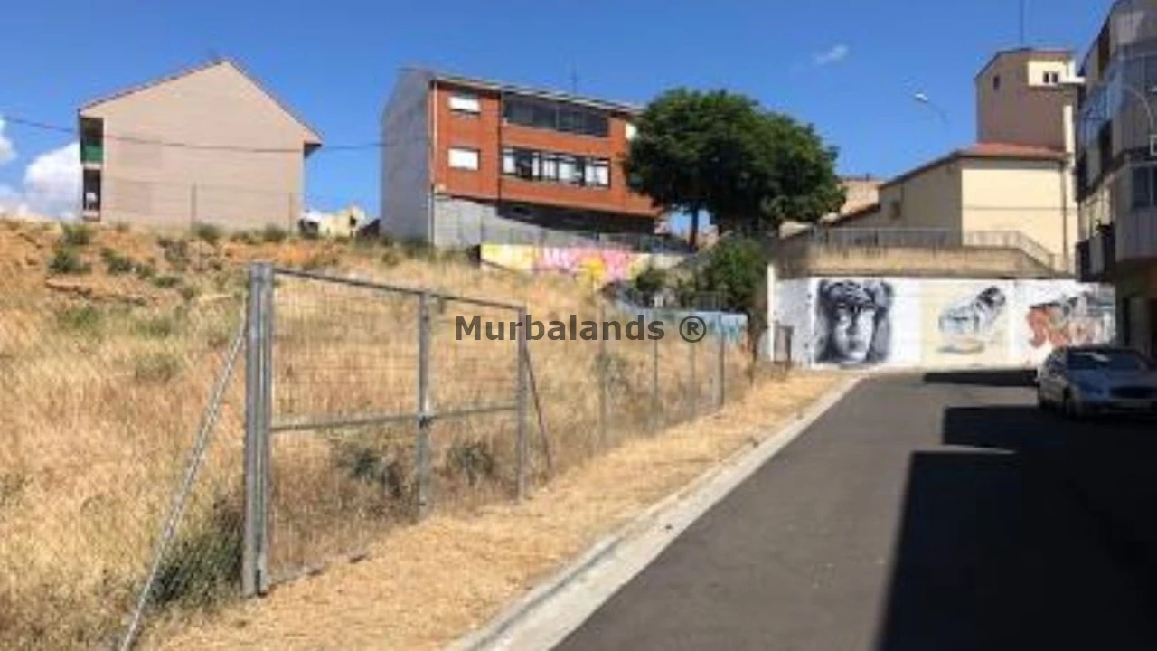 Foto de un terreno o una obra parada para mostrar en el detalle del inmueble