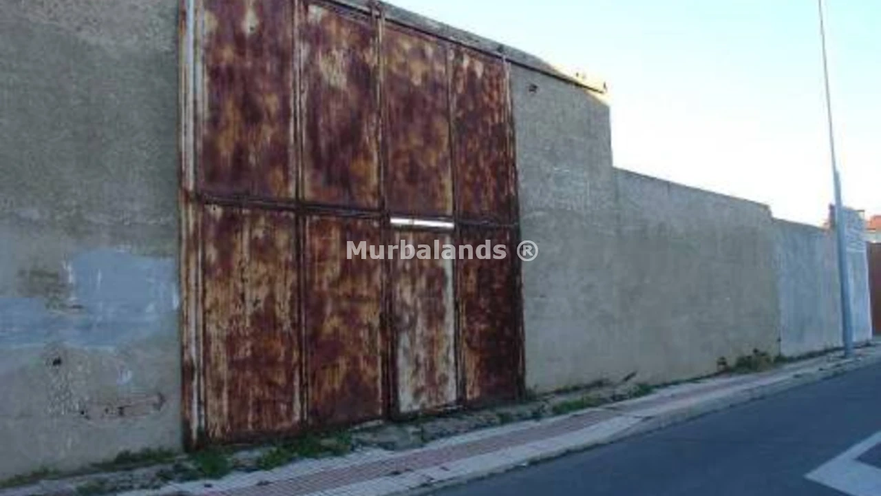 Foto de un terreno o una obra parada para mostrar en el detalle del inmueble