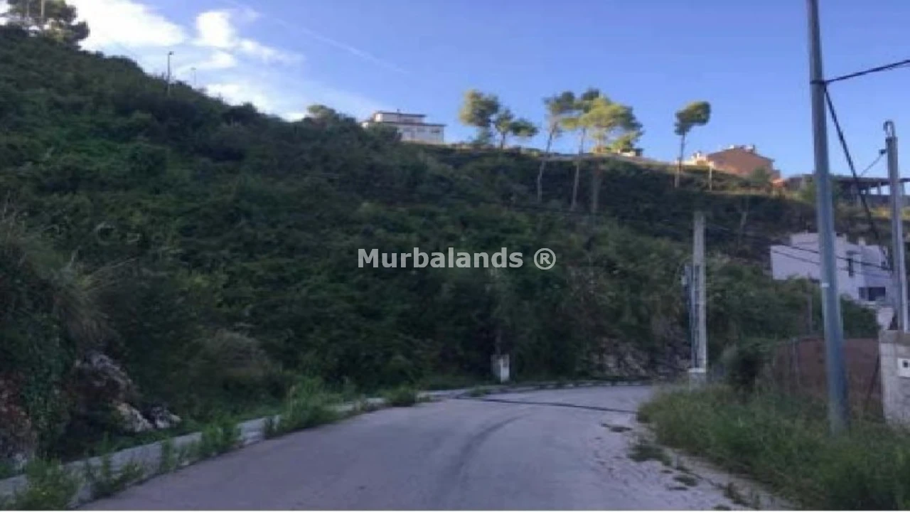 Foto de un terreno o una obra parada para mostrar en el detalle del inmueble