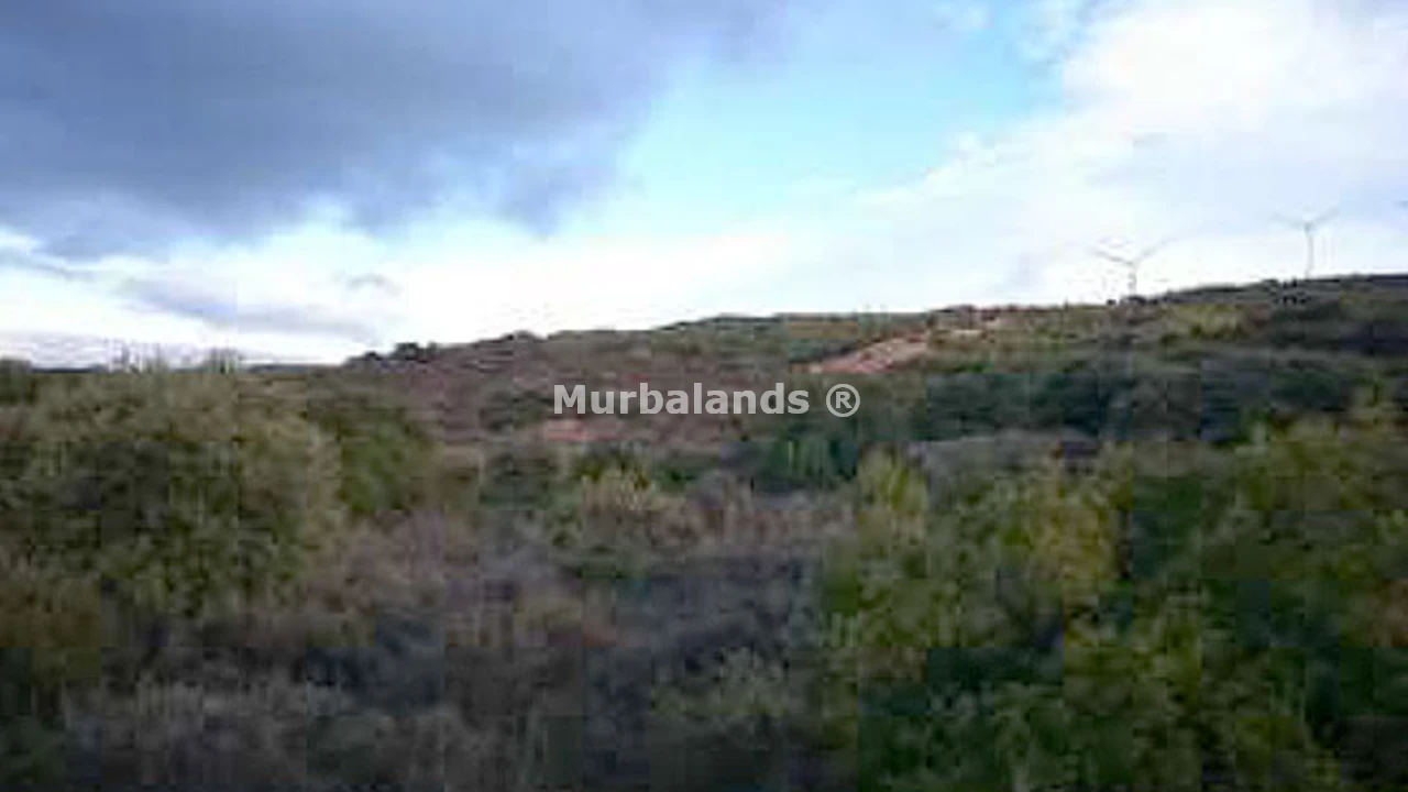 Foto de un terreno o una obra parada para mostrar en el detalle del inmueble