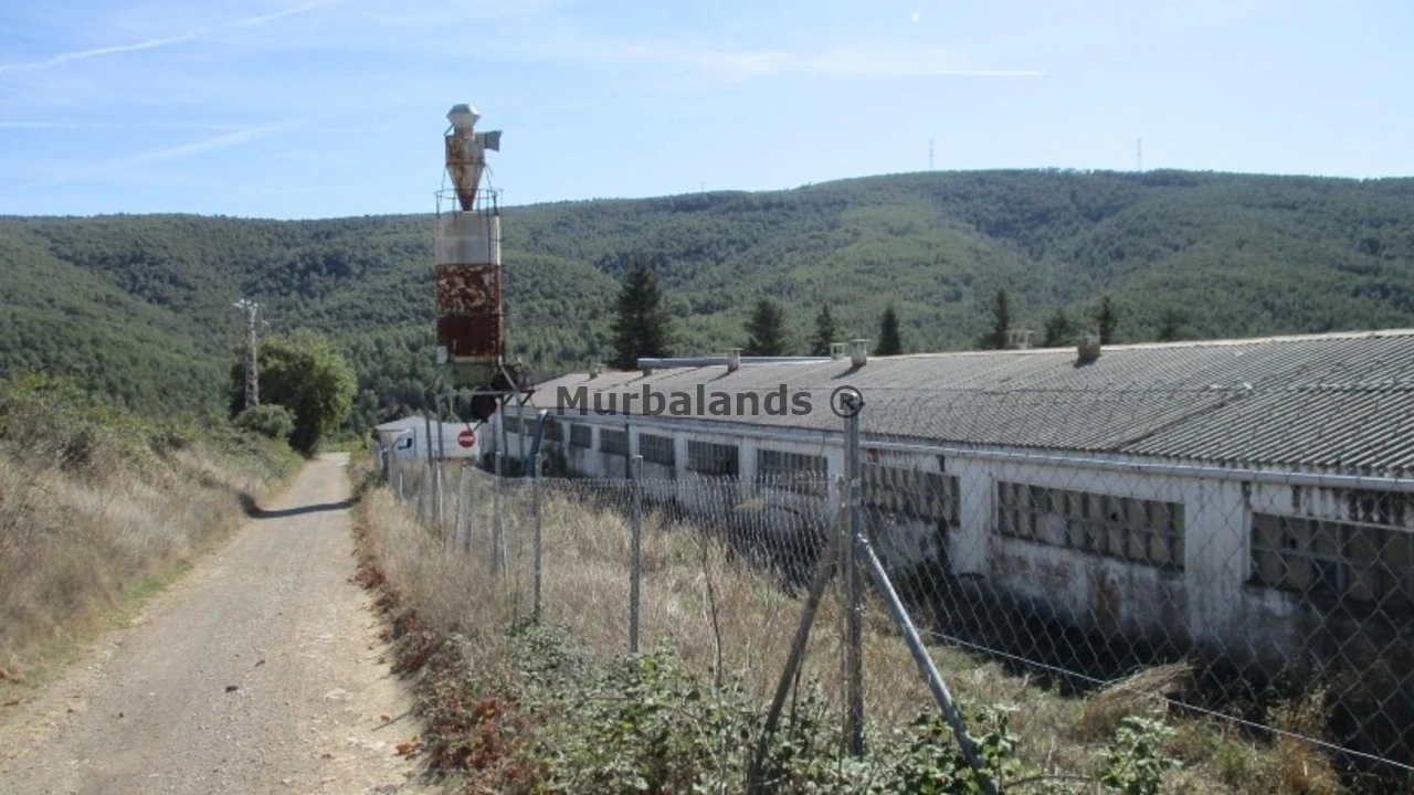 Foto de un terreno o una obra parada para mostrar en el detalle del inmueble