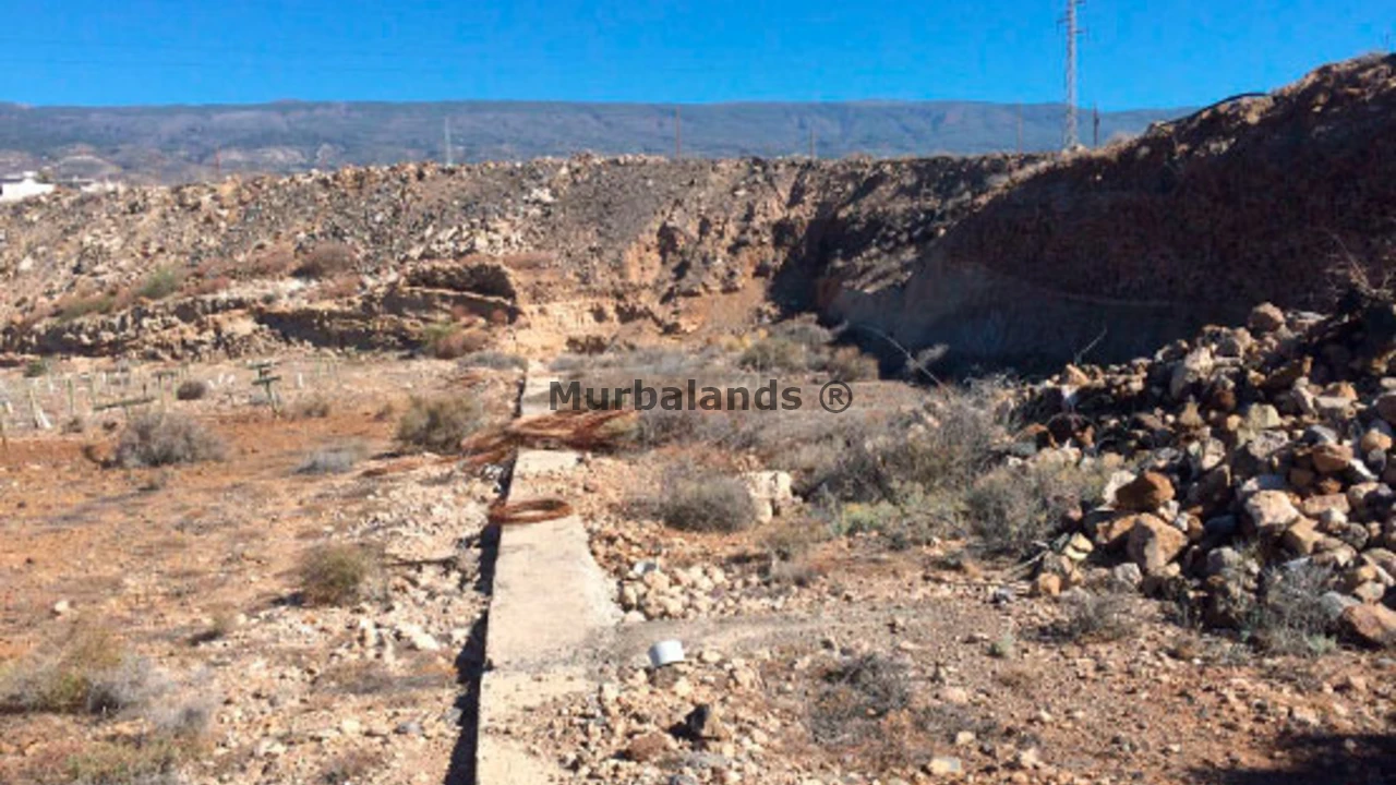 Foto de un terreno o una obra parada para mostrar en el detalle del inmueble
