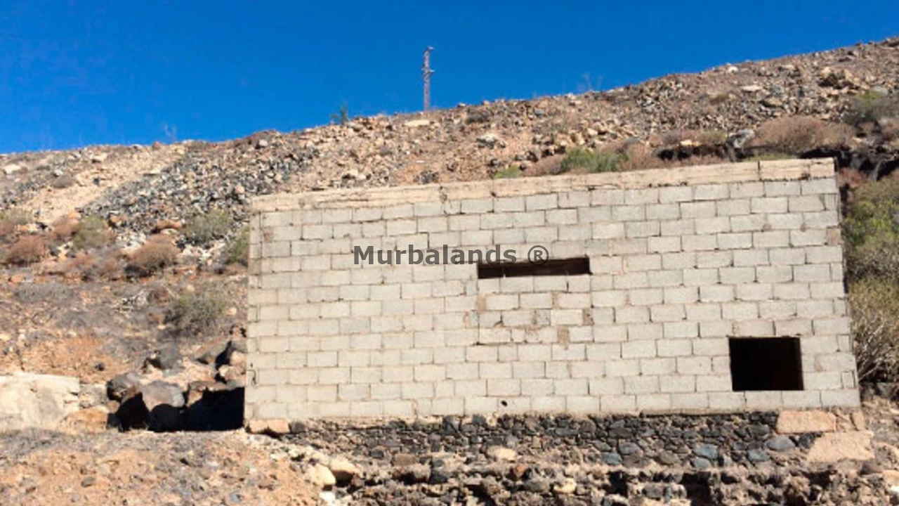 Foto de un terreno o una obra parada para mostrar en el detalle del inmueble