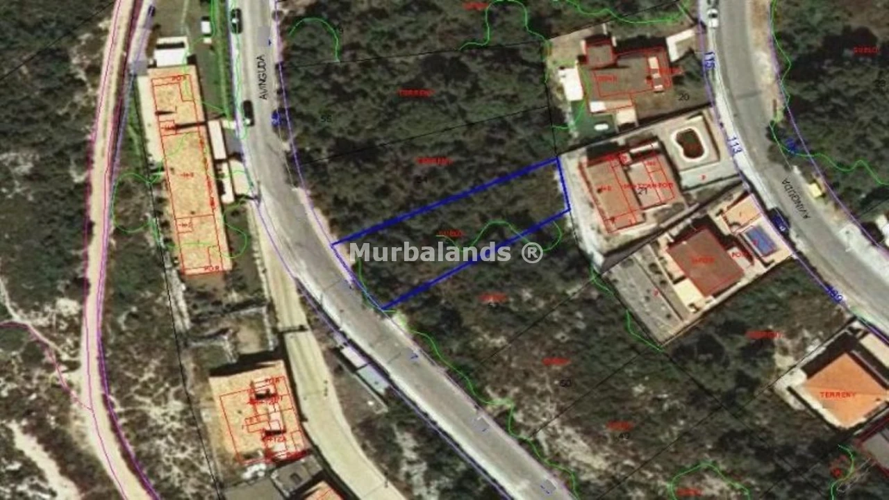 Terreno destacado