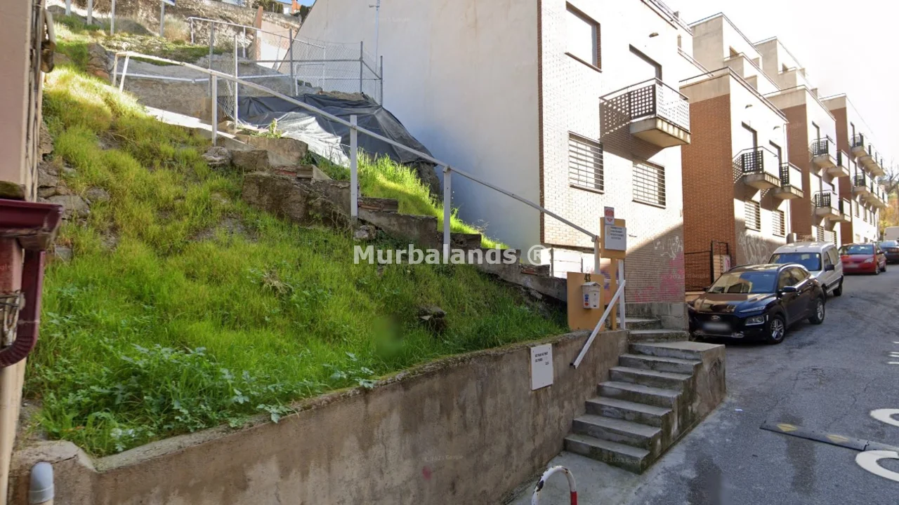 Foto de un terreno o una obra parada para mostrar en el detalle del inmueble