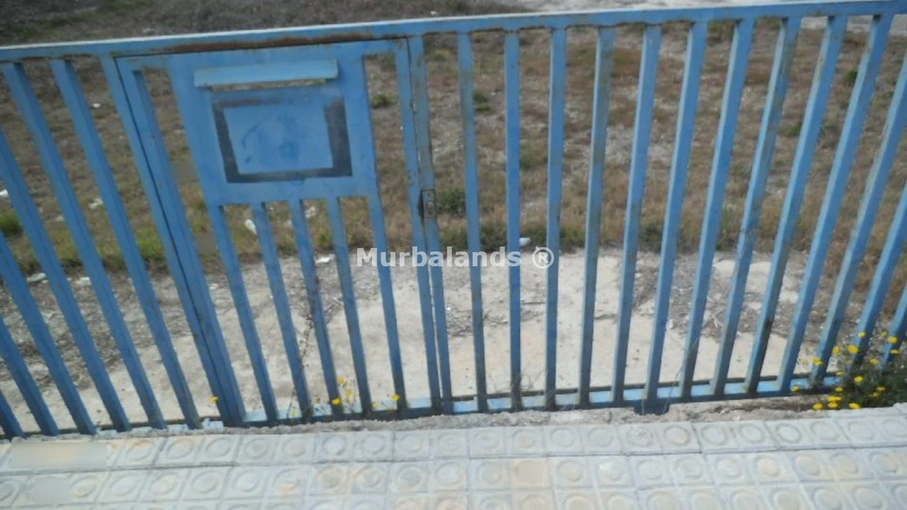 Foto de un terreno o una obra parada para mostrar en el detalle del inmueble