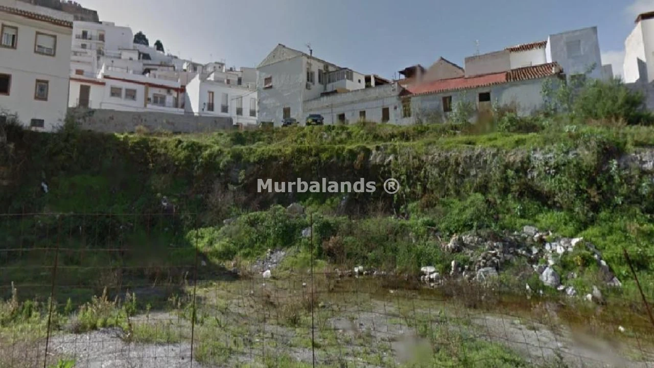 Foto de un terreno o una obra parada para mostrar en el detalle del inmueble