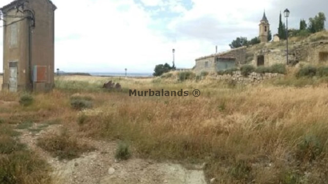 Foto de un terreno o una obra parada para mostrar en el detalle del inmueble
