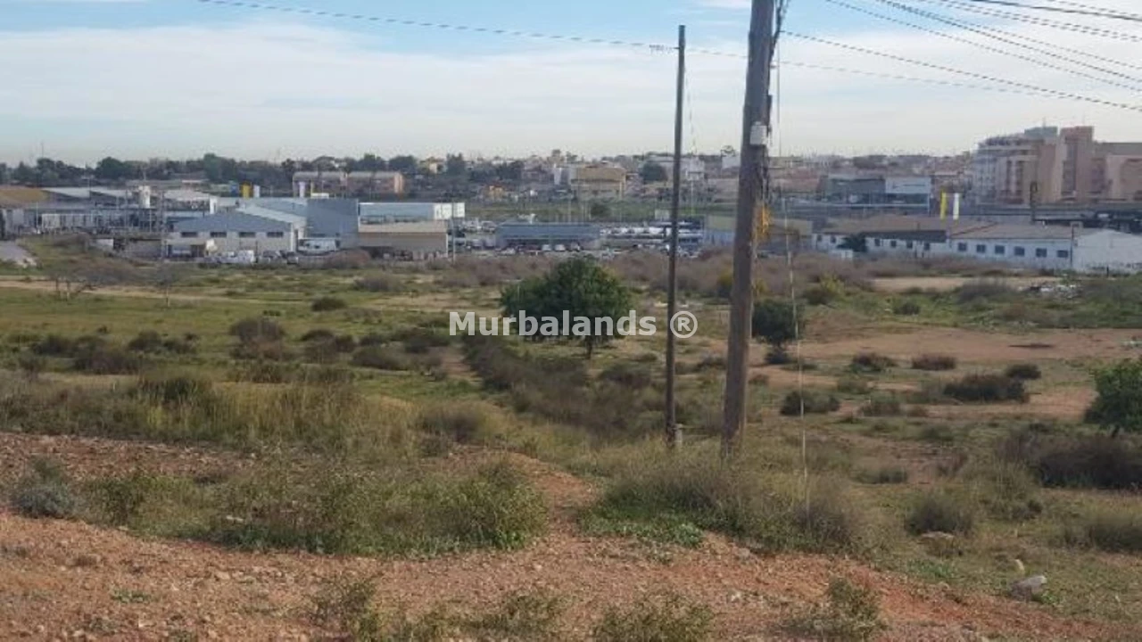Foto de un terreno o una obra parada para mostrar en el detalle del inmueble