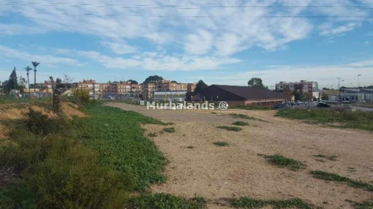 Foto de un terreno o una obra parada para mostrar en el detalle del inmueble