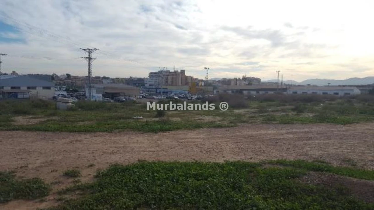 Foto de un terreno o una obra parada para mostrar en el detalle del inmueble