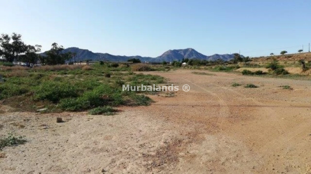 Foto de un terreno o una obra parada para mostrar en el detalle del inmueble
